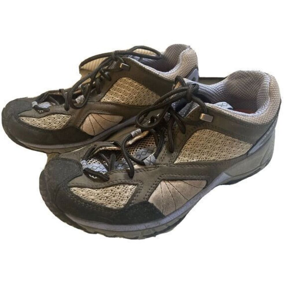Merrell Women Shoe Avian Light Ventilator Size 7.5M Hiking Sneaker